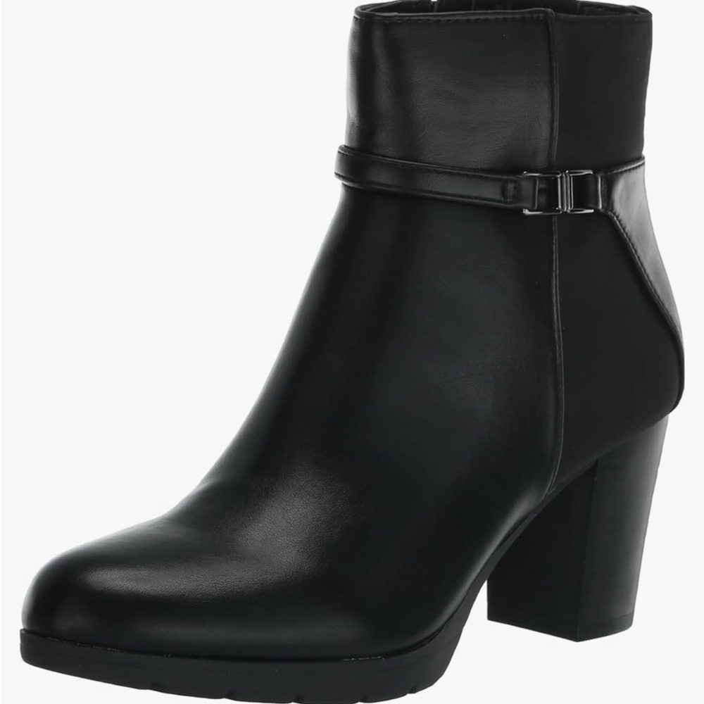 Elegant Black Anne Klein Ankle Boots